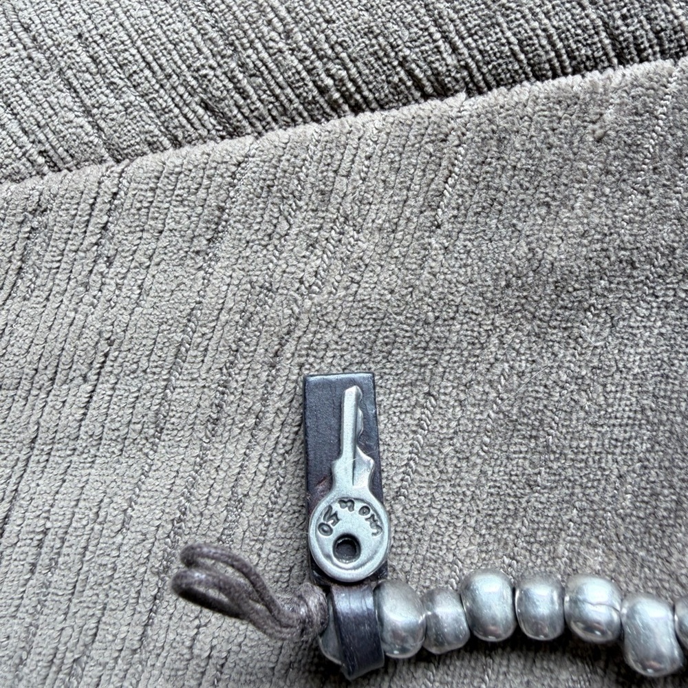 UNO de 50 Silver Beaded Necklace with Toggle Clasp - Picture 7 of 7